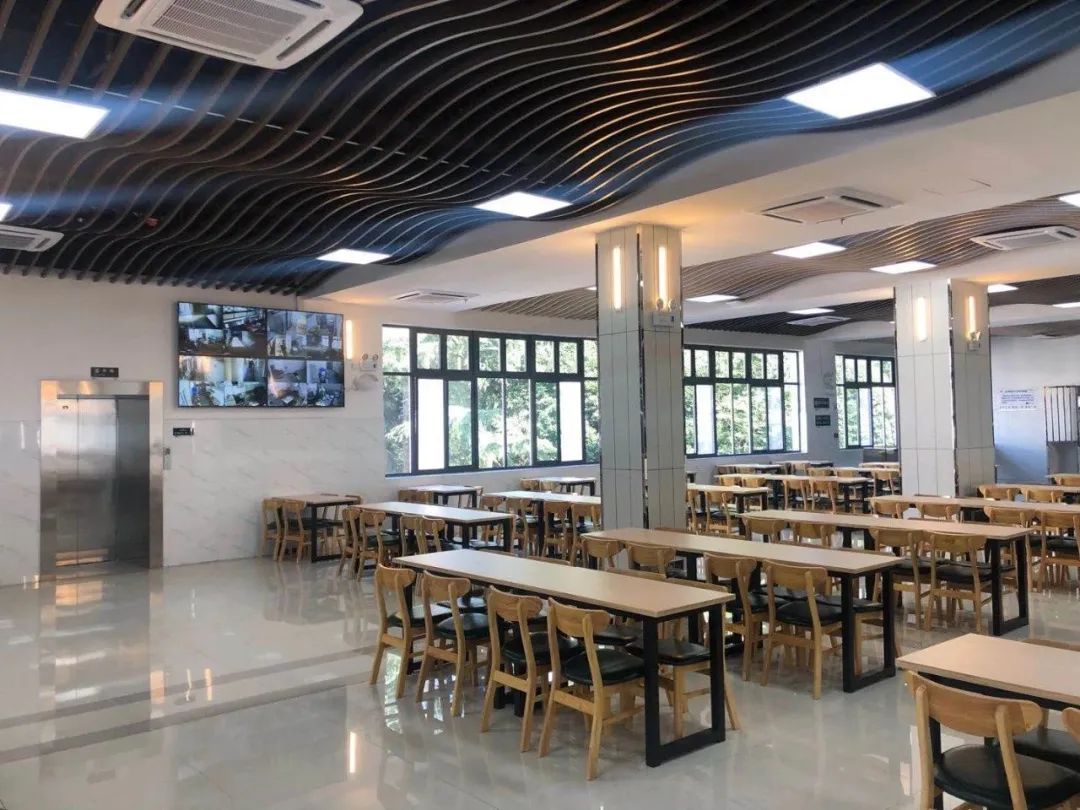 青春科贸校园生活分享 食堂宿舍教学楼实拍