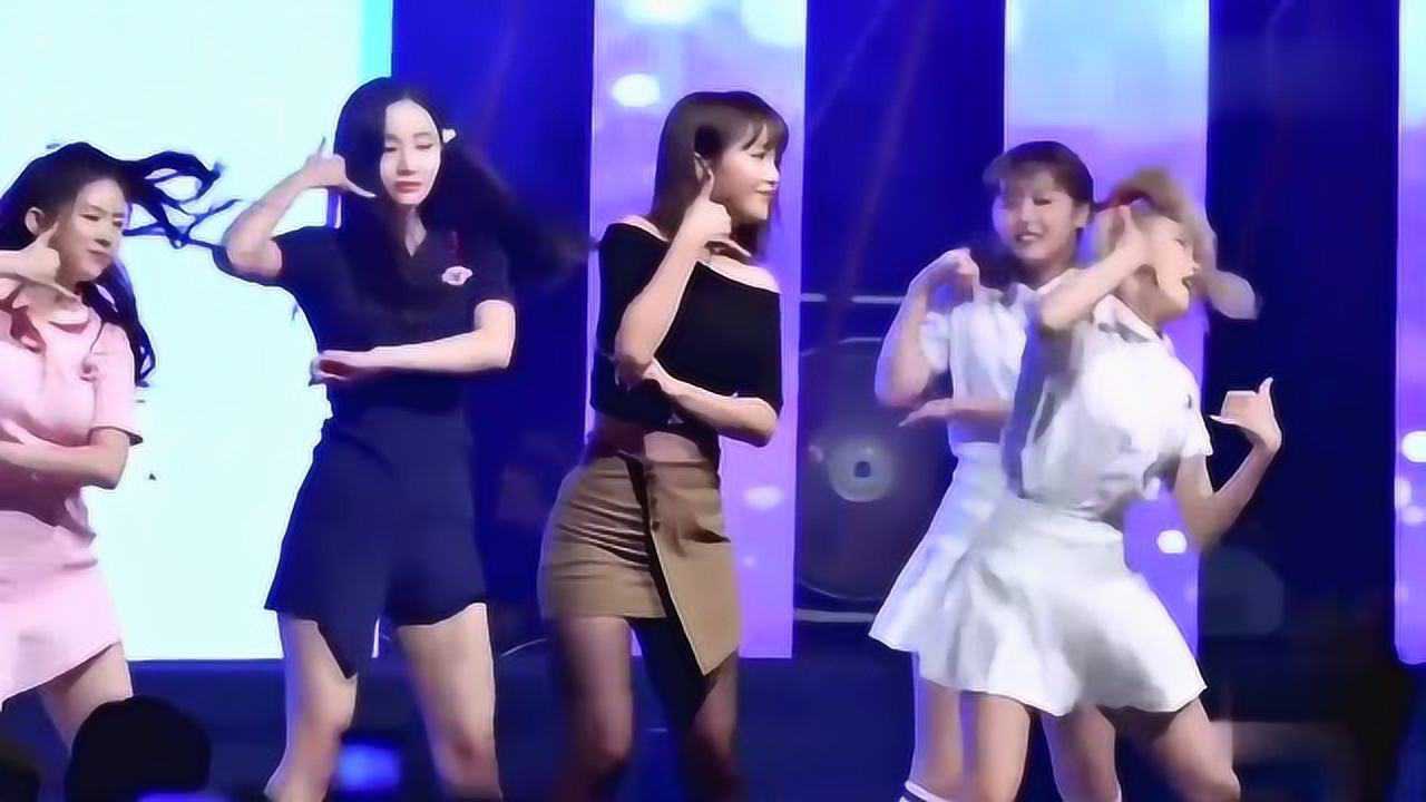 抖音接着奏乐接着舞原视频 完整版舞蹈动作与音乐节奏画面