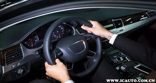 ѧ���ܼ� ��Ŀ����Ͽ��ư�������ϰ��ѧͼ