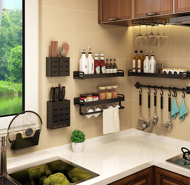 厨房厨师套装烹饪Kitchen Chef Set Cooking 收纳挂墙使用场景